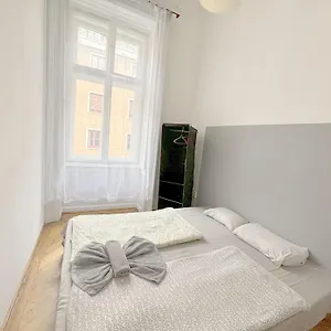 Gasthof Synagouge Astoria